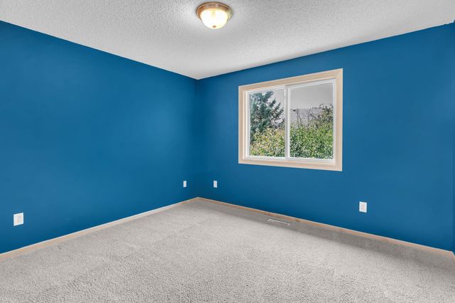 9795 Vagabond Lane N, Maple Grove, MN 55311