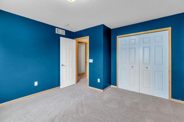 9795 Vagabond Lane N, Maple Grove, MN 55311