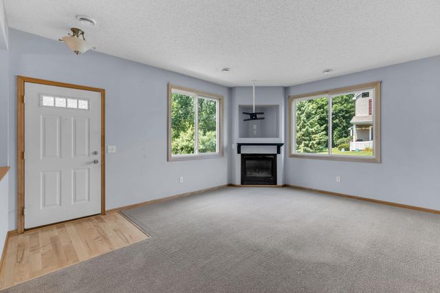 9795 Vagabond Lane N, Maple Grove, MN 55311
