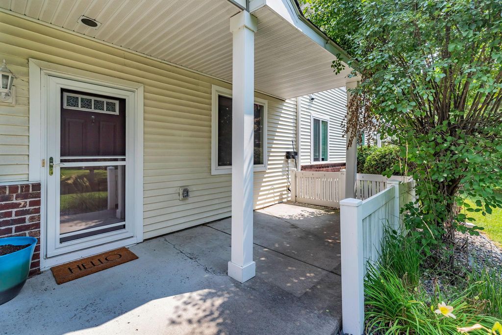 9795 Vagabond Lane N, Maple Grove, MN 55311 — photo 2