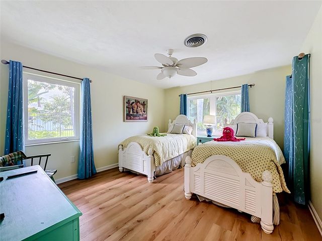 2212 6TH STREET W, Palmetto, FL 34221