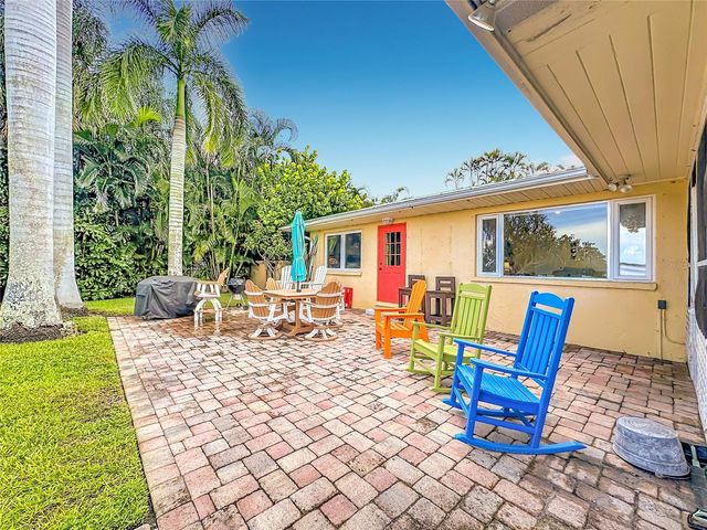 2212 6TH STREET W, Palmetto, FL 34221