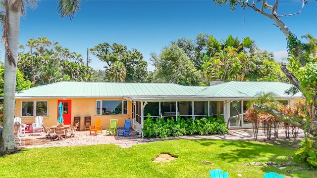 2212 6TH STREET W, Palmetto, FL 34221