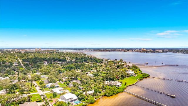 2212 6TH STREET W, Palmetto, FL 34221