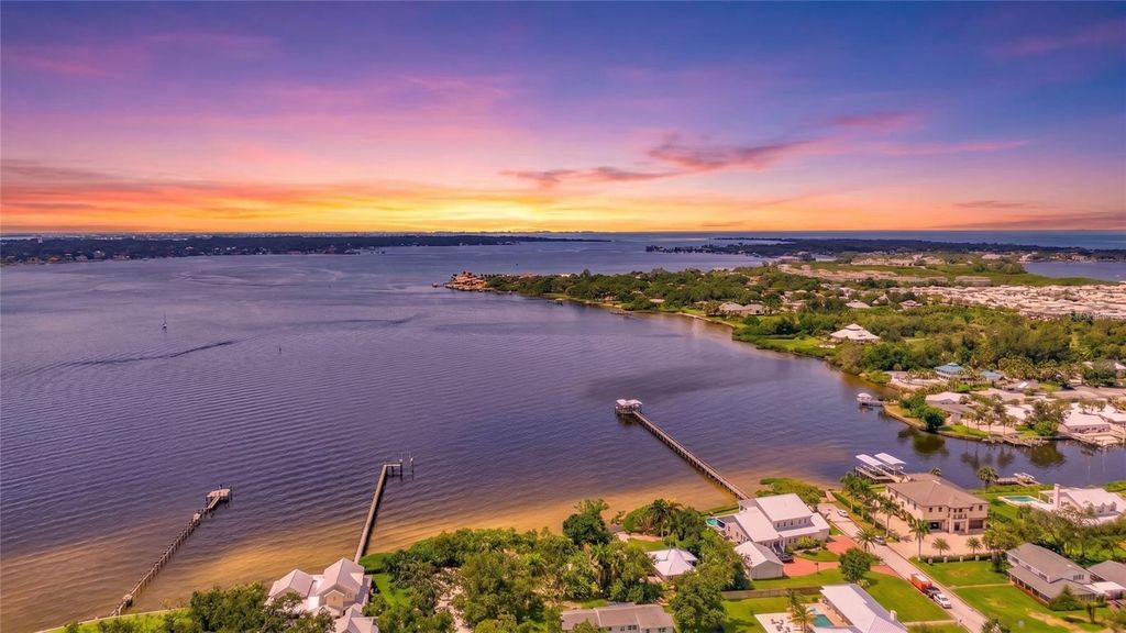 2212 6TH STREET W, Palmetto, FL 34221