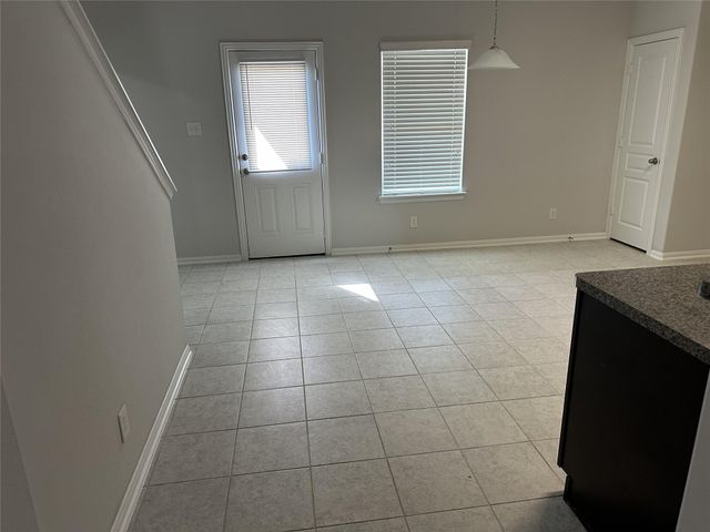 8611 Morning Dove Lane, Baytown, TX 77521