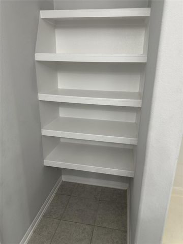 8611 Morning Dove Lane, Baytown, TX 77521