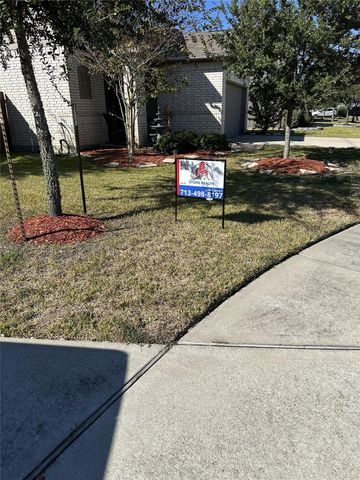 8611 Morning Dove Lane, Baytown, TX 77521