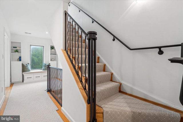 4024 CHANCERY CT NW, Washington, DC 20007