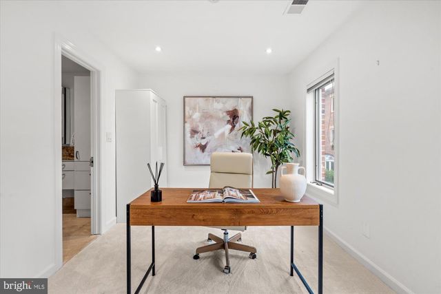 4024 CHANCERY CT NW, Washington, DC 20007