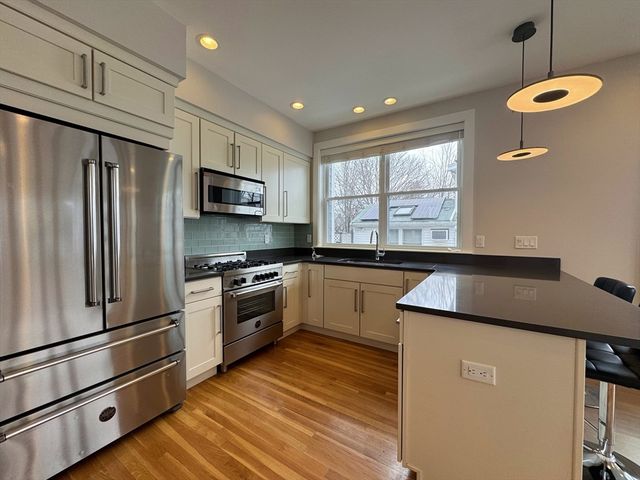 30 Harrington Street 30, Watertown, MA 02472