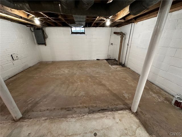 2803 Ogden Place, Utica, NY 13501