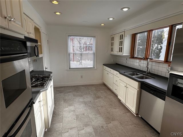 2803 Ogden Place, Utica, NY 13501