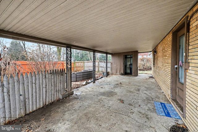 418 E MAIN STREET, Shiremanstown, PA 17011