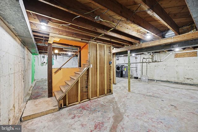 418 E MAIN STREET, Shiremanstown, PA 17011