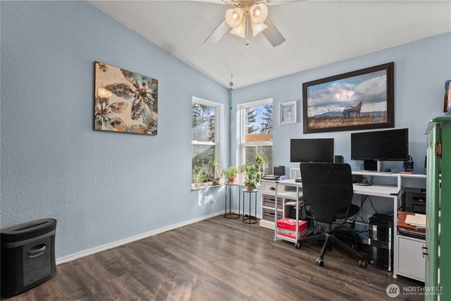 26497 Helmick Road, Sedro Woolley, WA 98284