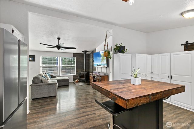 26497 Helmick Road, Sedro Woolley, WA 98284