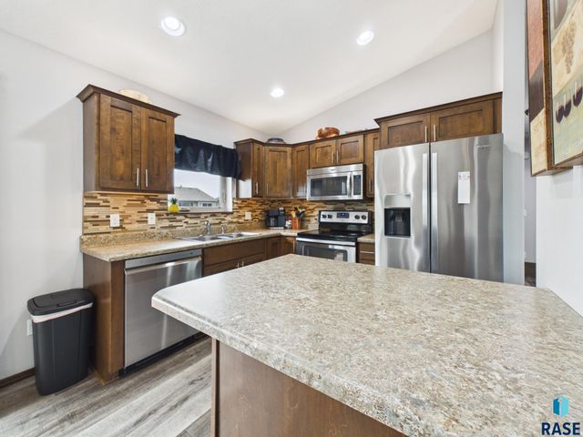 4700 S Tribbey Trl Trail, Sioux Falls, SD 57106