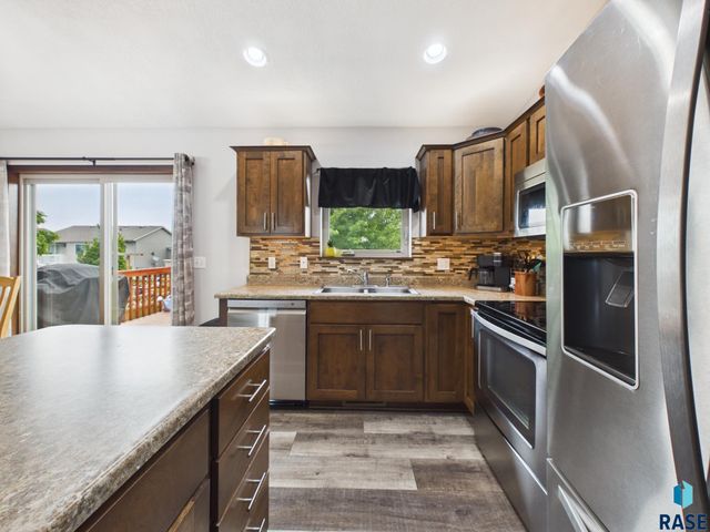 4700 S Tribbey Trl Trail, Sioux Falls, SD 57106