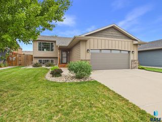 4700 S Tribbey Trl Trail, Sioux Falls, SD 57106
