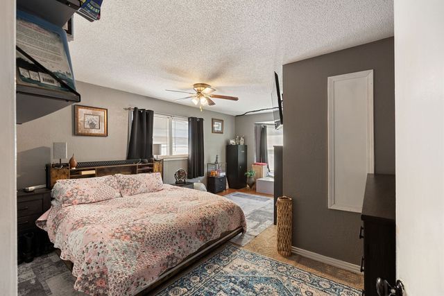 218 Admiral Cir, Lawrenceburg, TN 38464