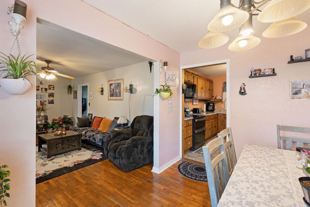 218 Admiral Cir, Lawrenceburg, TN 38464