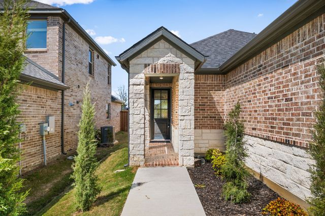 430 Cherry Laurel Drive, Little Elm, TX 75068