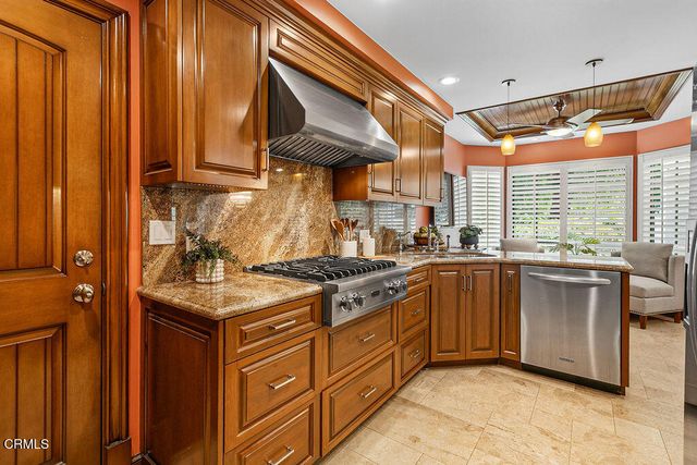 5742 Tanner Ridge Avenue, Westlake Village, CA 91362