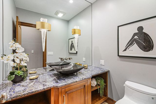 5742 Tanner Ridge Avenue, Westlake Village, CA 91362
