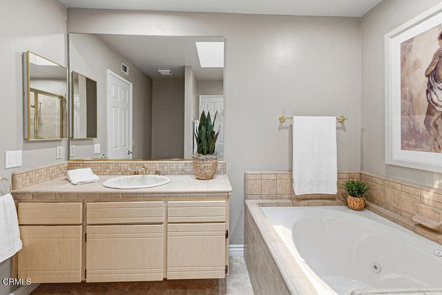 5742 Tanner Ridge Avenue, Westlake Village, CA 91362