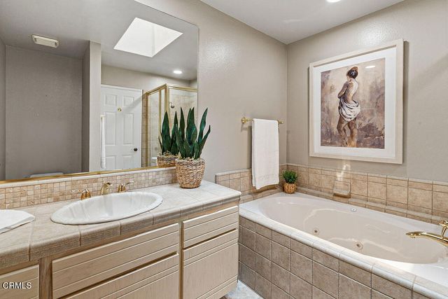 5742 Tanner Ridge Avenue, Westlake Village, CA 91362