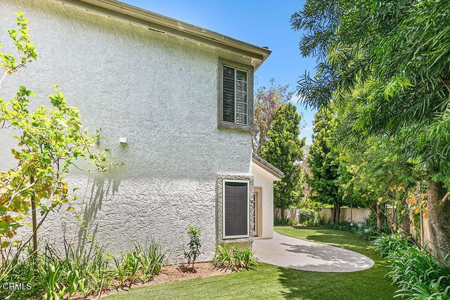 5742 Tanner Ridge Avenue, Westlake Village, CA 91362
