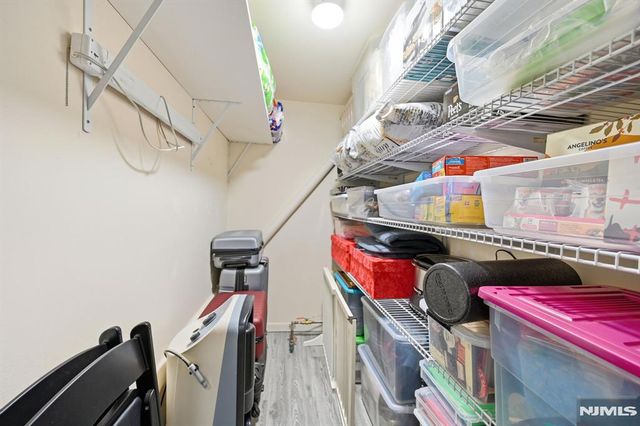 175 Winchester Court, Twp Of Washington, NJ 07676