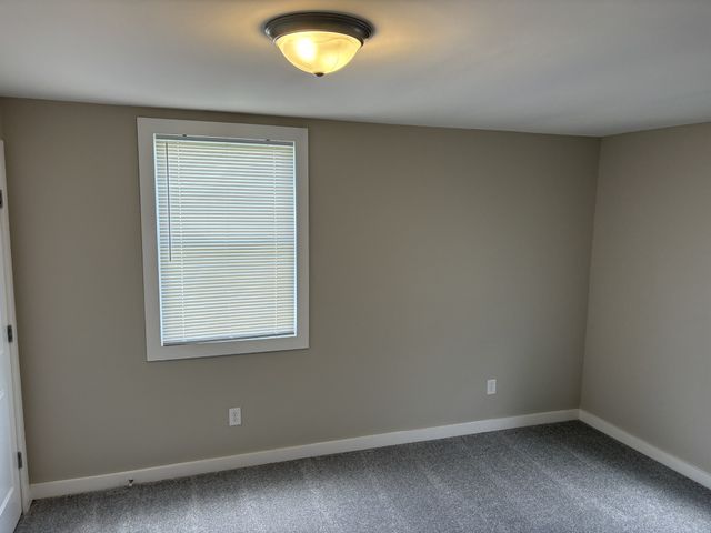 620 Spencer Ave, Gallatin, TN 37066