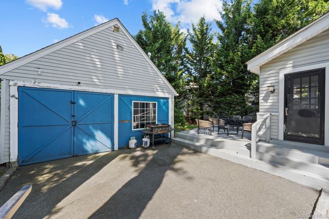 2098 Felix Court, North Baldwin, NY 11510