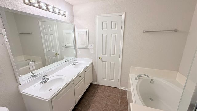 17747 Barton Point Lane, Richmond, TX 77407