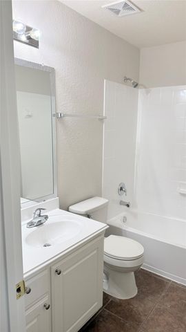 17747 Barton Point Lane, Richmond, TX 77407