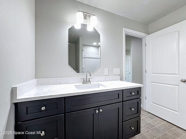 532 L M Davey Lane, Titusville, FL 32780