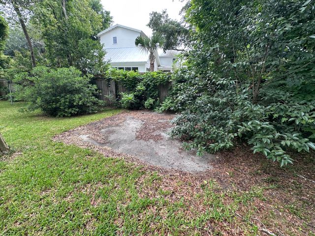 1496 Seminole Street, Mount Pleasant, SC 29464