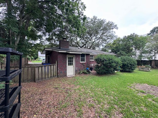 1496 Seminole Street, Mount Pleasant, SC 29464