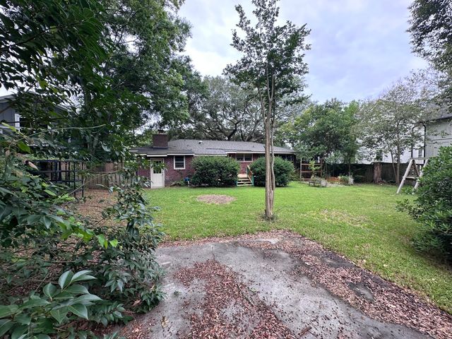 1496 Seminole Street, Mount Pleasant, SC 29464