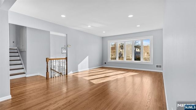 88 Cedar Road, Dumont, NJ 07628