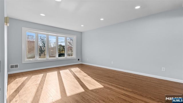 88 Cedar Road, Dumont, NJ 07628