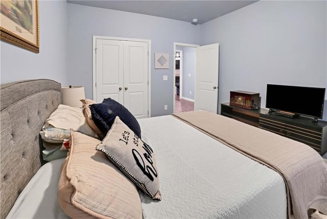 115 Creekside Bluff Way, Auburn, GA 30011