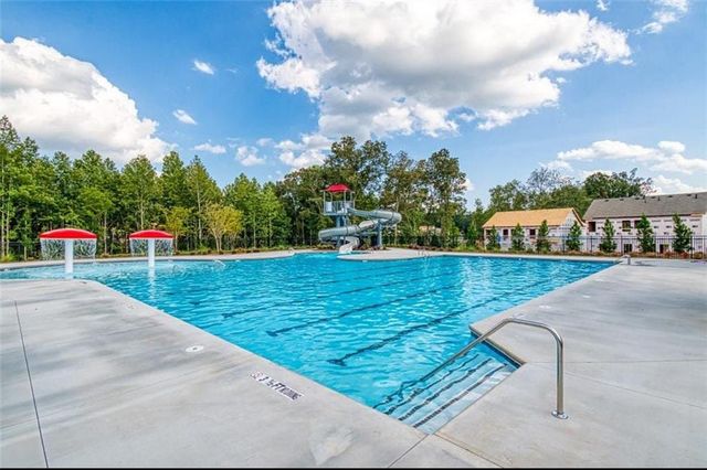 115 Creekside Bluff Way, Auburn, GA 30011