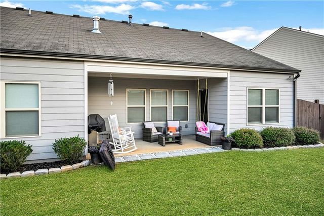 115 Creekside Bluff Way, Auburn, GA 30011