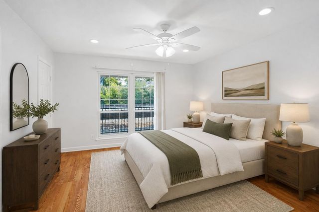 12633 Memorial Drive 118, Houston, TX 77024