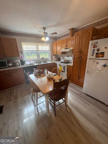 106 Johnston Drive, Thomaston, GA 30286