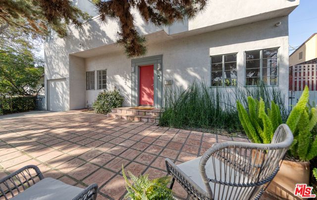 3133 Midvale Avenue, Los Angeles, CA 90034