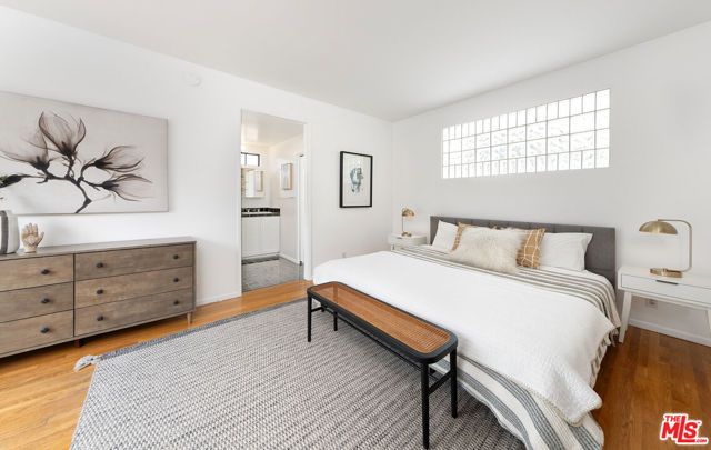 3133 Midvale Avenue, Los Angeles, CA 90034